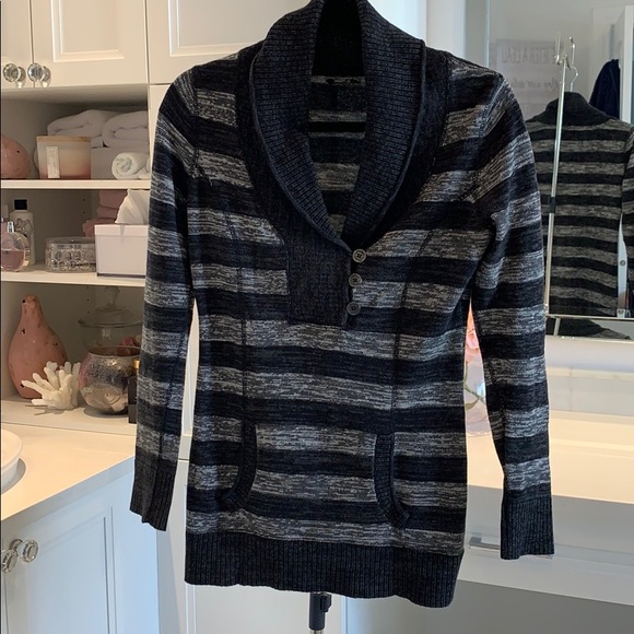 Guess sweater - Picture 2 of 7